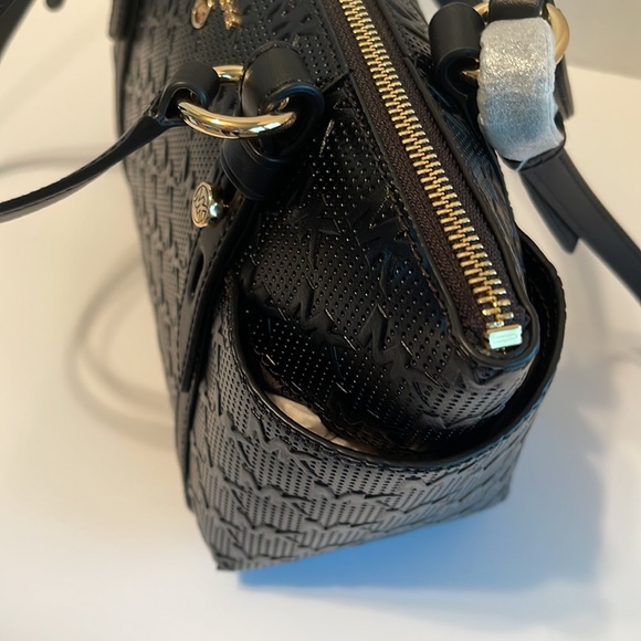 NWT MICHAEL Michael Kors Logo Sullivan Convertible Top Zip Tote - Picture 5 of 16